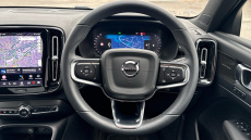 Volvo XC40 2.0 B4P Ultimate Dark 5dr Auto Petrol Estate